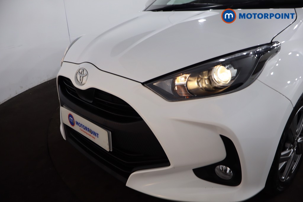 Toyota Yaris Icon Automatic Petrol-Electric Hybrid Hatchback - Stock Number (1546270) - 21st supplementary image