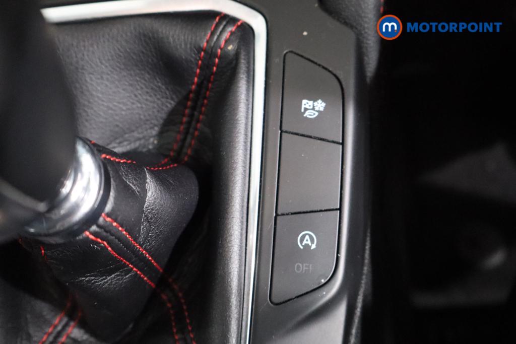 Ford Kuga St-Line X Manual Diesel SUV - Stock Number (1546322) - 6th supplementary image