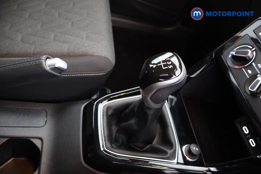 Volkswagen T-Cross Life Manual Petrol SUV - Stock Number (1546337) - 7th supplementary image