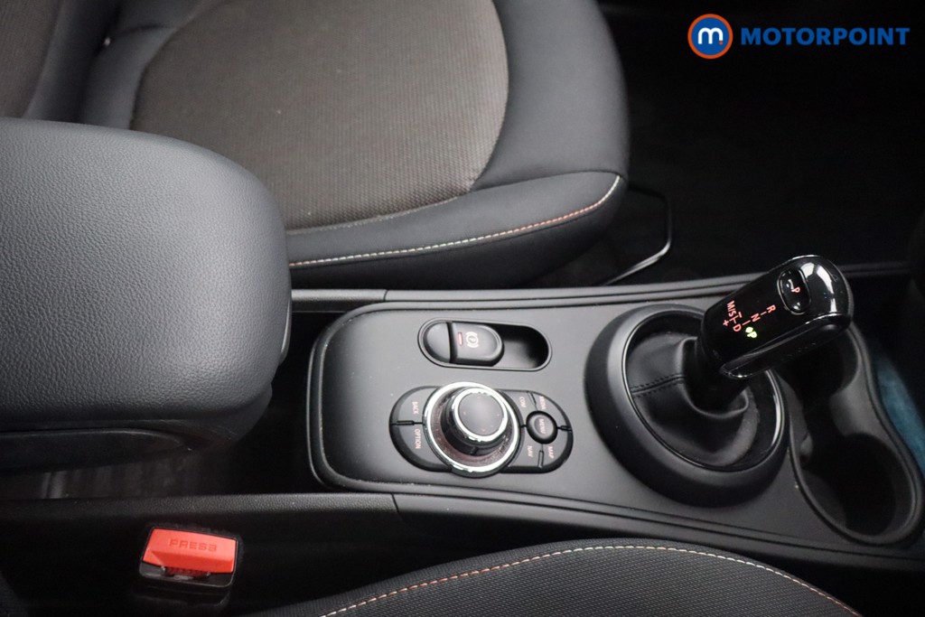 Mini Countryman Cooper Classic Automatic Petrol SUV - Stock Number (1546511) - 7th supplementary image