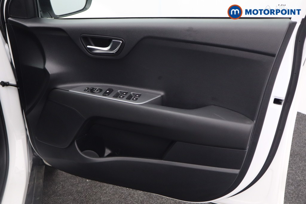 KIA Stonic Gt-Line S Manual Petrol SUV - Stock Number (1546515) - 15th supplementary image