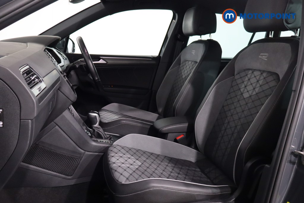 Volkswagen Tiguan R-Line Automatic Petrol SUV - Stock Number (1546774) - 4th supplementary image