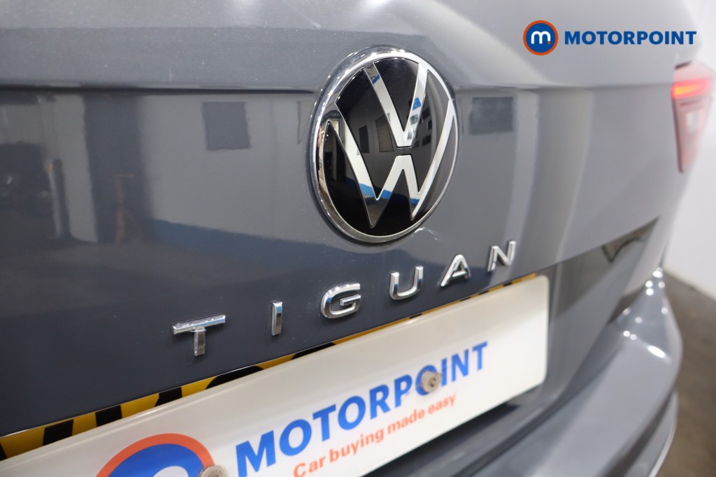 Volkswagen Tiguan R-Line Automatic Petrol SUV - Stock Number (1546774) - 30th supplementary image