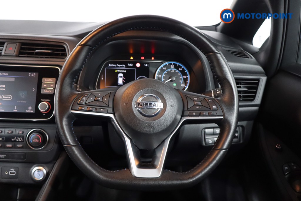 Nissan Leaf Acenta Automatic Electric Hatchback - Stock Number (1546809) - 6th supplementary image