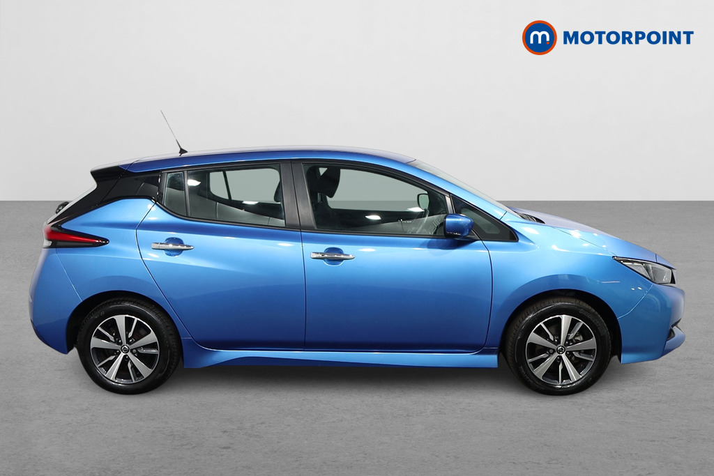 Nissan Leaf Acenta Automatic Electric Hatchback - Stock Number (1546809) - Drivers side