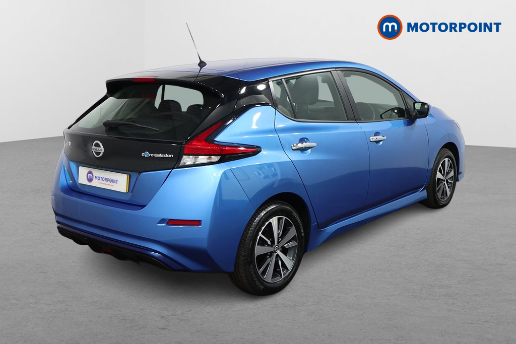 Nissan Leaf Acenta Automatic Electric Hatchback - Stock Number (1546809) - Drivers side rear corner