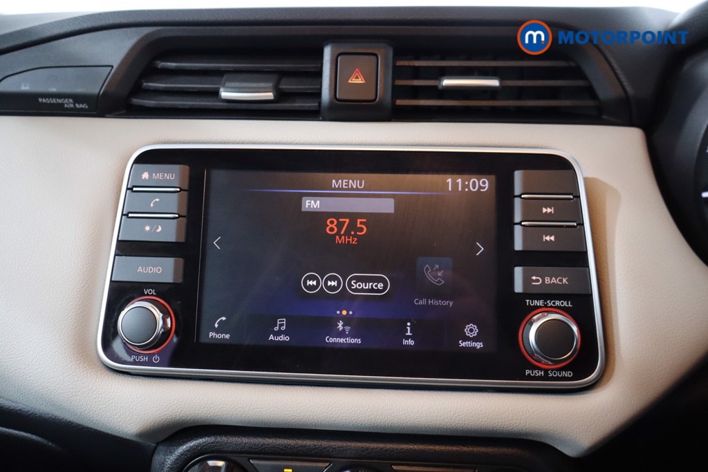 Nissan Micra Acenta Manual Petrol Hatchback - Stock Number (1547753) - 2nd supplementary image