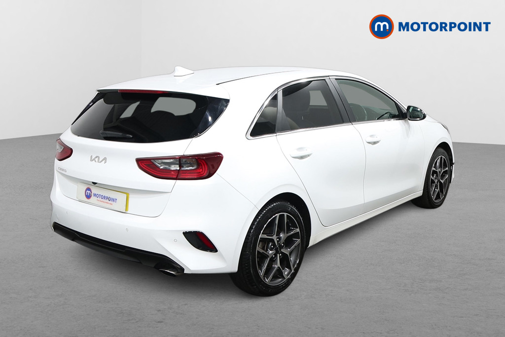 KIA Ceed 3 Manual Petrol Hatchback - Stock Number (1535645) - Drivers side rear corner