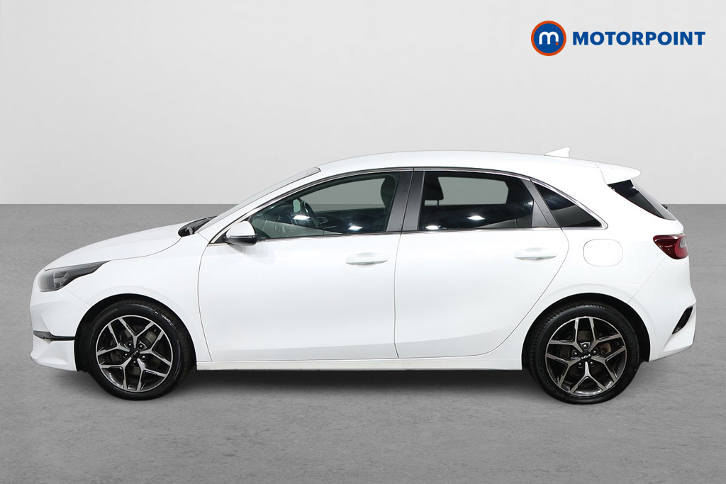 KIA Ceed 3 Manual Petrol Hatchback - Stock Number (1535645) - Passenger side