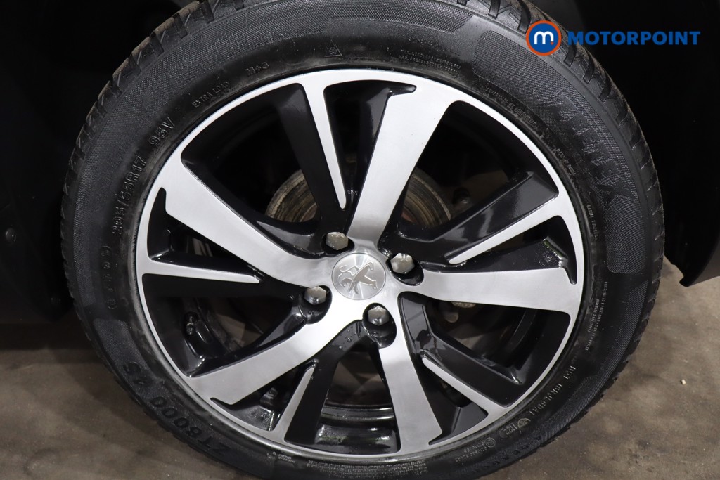 Peugeot 2008 Gt Line Manual Diesel SUV - Stock Number (1546027) - 12th supplementary image