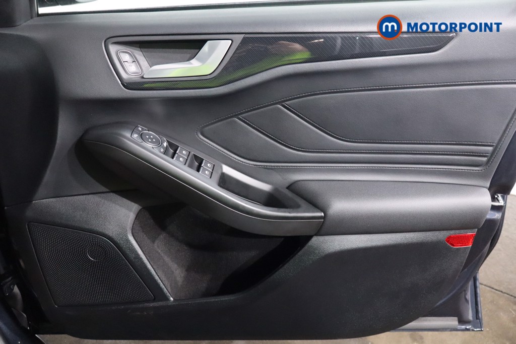 Ford Focus St-Line X Automatic Petrol Hatchback - Stock Number (1547241) - 22nd supplementary image