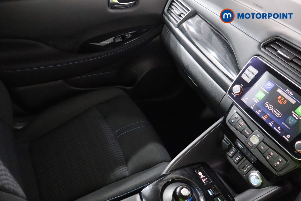 Nissan Leaf N-Connecta Automatic Electric Hatchback - Stock Number (1547899) - 17th supplementary image
