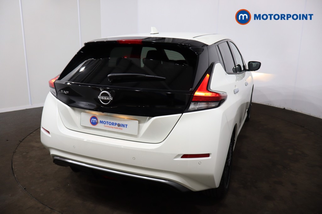 Nissan Leaf N-Connecta Automatic Electric Hatchback - Stock Number (1547899) - 27th supplementary image