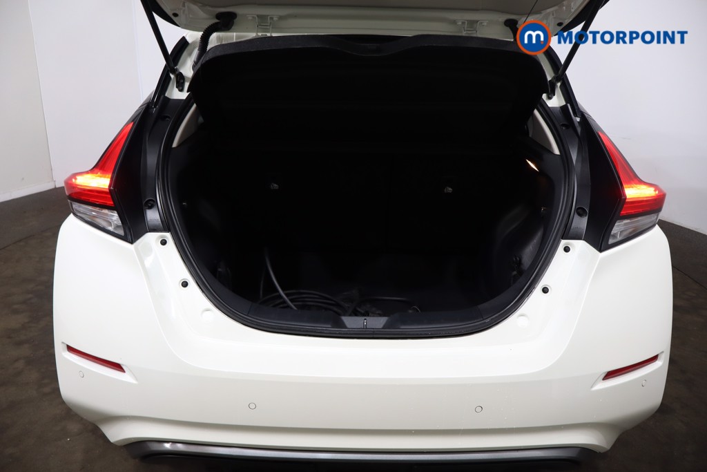 Nissan Leaf N-Connecta Automatic Electric Hatchback - Stock Number (1547899) - 28th supplementary image