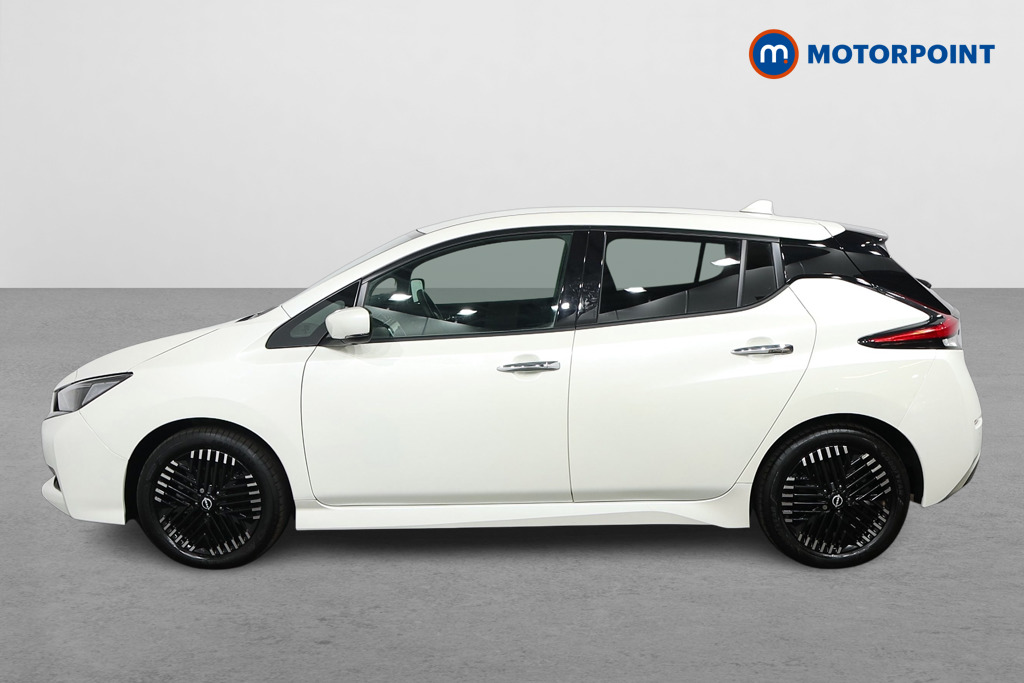 Nissan Leaf N-Connecta Automatic Electric Hatchback - Stock Number (1547899) - Passenger side