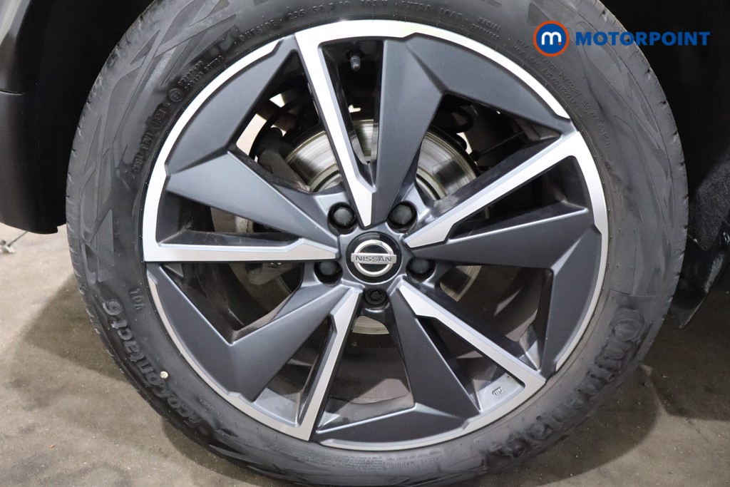 Nissan Qashqai Tekna Automatic Petrol SUV - Stock Number (1547914) - 9th supplementary image