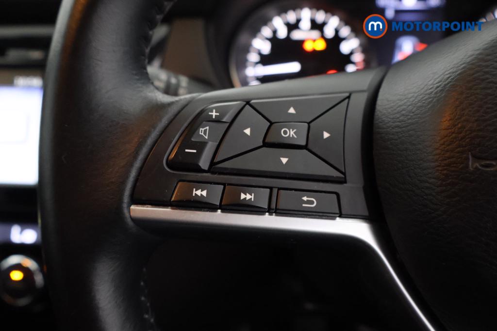 Nissan Qashqai N-Connecta Manual Petrol SUV - Stock Number (1528961) - 3rd supplementary image
