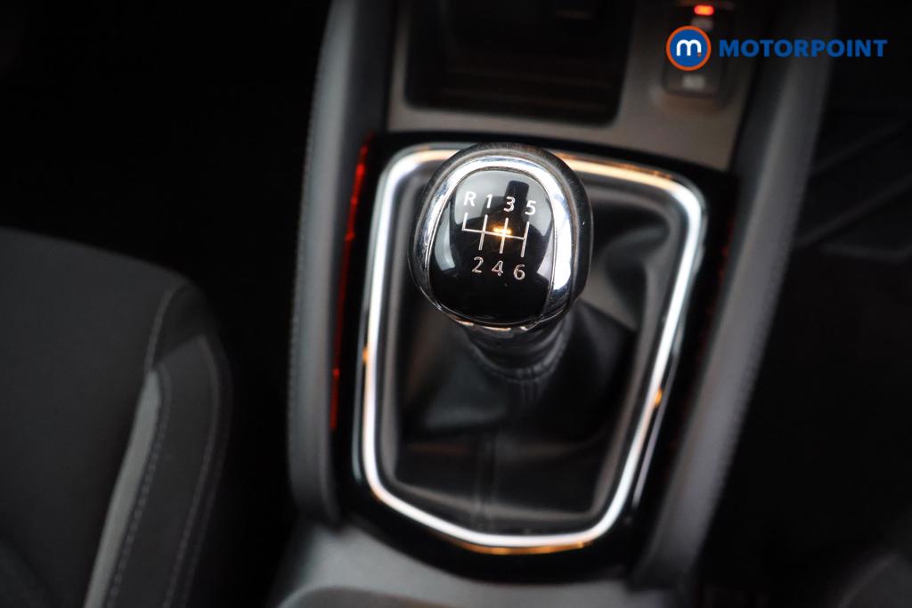 Nissan Qashqai N-Connecta Manual Petrol SUV - Stock Number (1528961) - 7th supplementary image