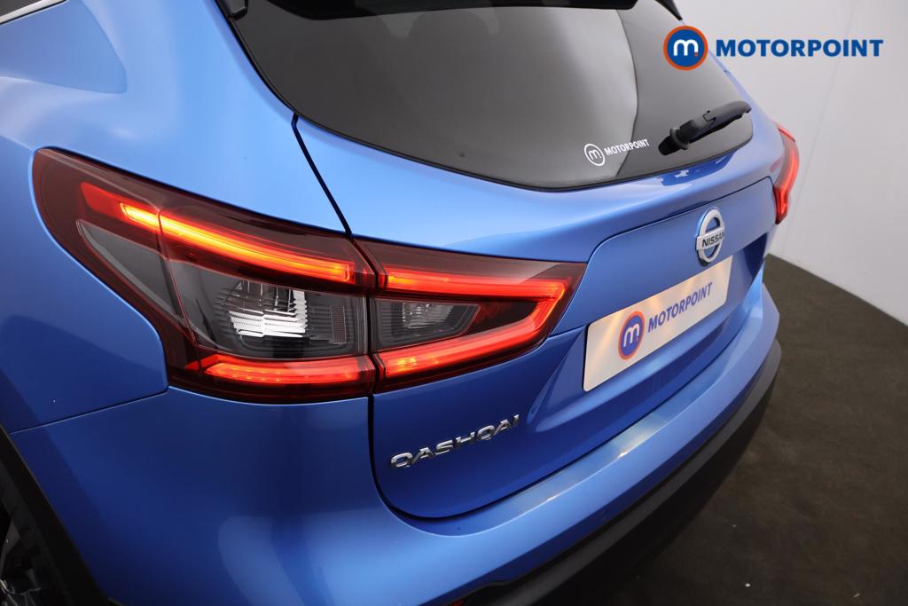 Nissan Qashqai N-Connecta Manual Petrol SUV - Stock Number (1528961) - 15th supplementary image
