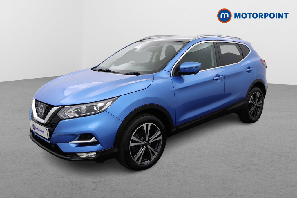Nissan Qashqai N-Connecta Manual Petrol SUV - Stock Number (1528961) - Passenger side front corner