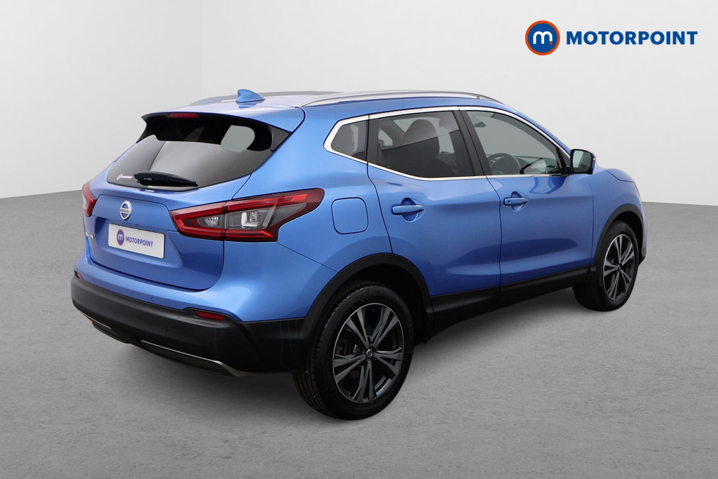 Nissan Qashqai N-Connecta Manual Petrol SUV - Stock Number (1528961) - Drivers side rear corner