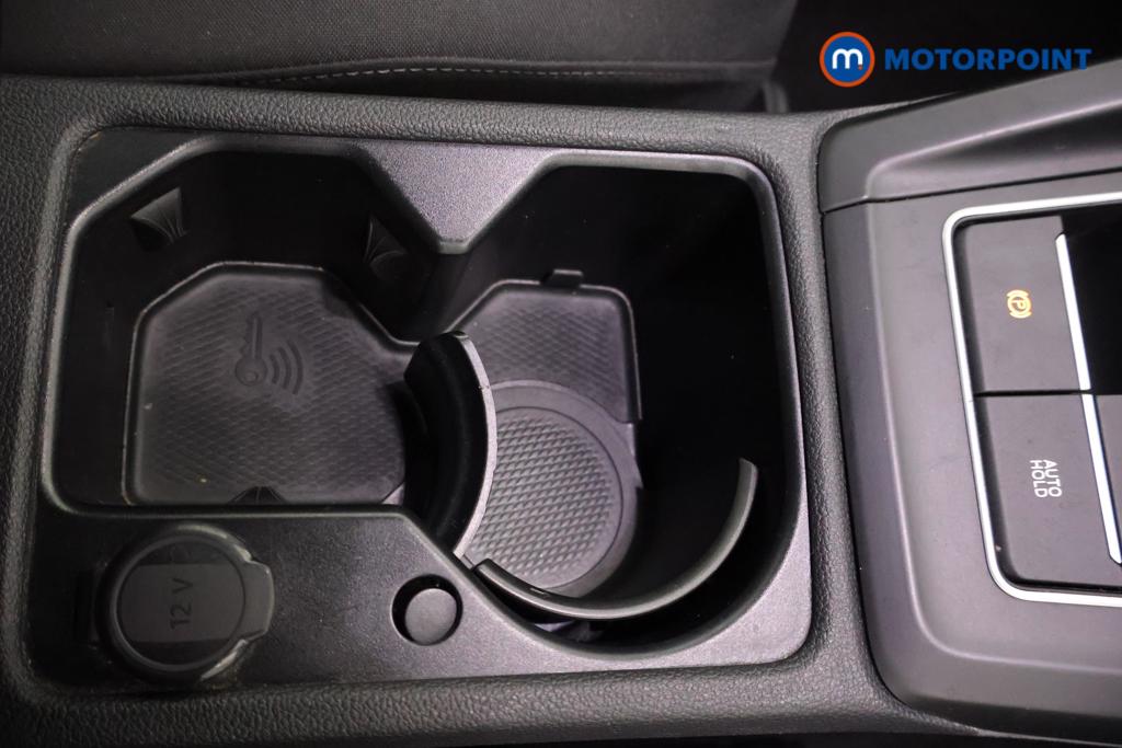 Volkswagen Golf Life Manual Petrol Hatchback - Stock Number (1541940) - 9th supplementary image