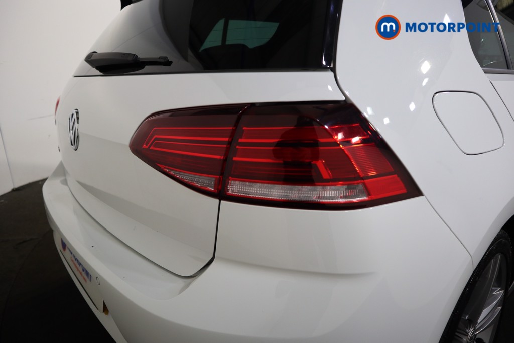 Volkswagen Golf R-Line Edition Automatic Diesel Hatchback - Stock Number (1530961) - 22nd supplementary image