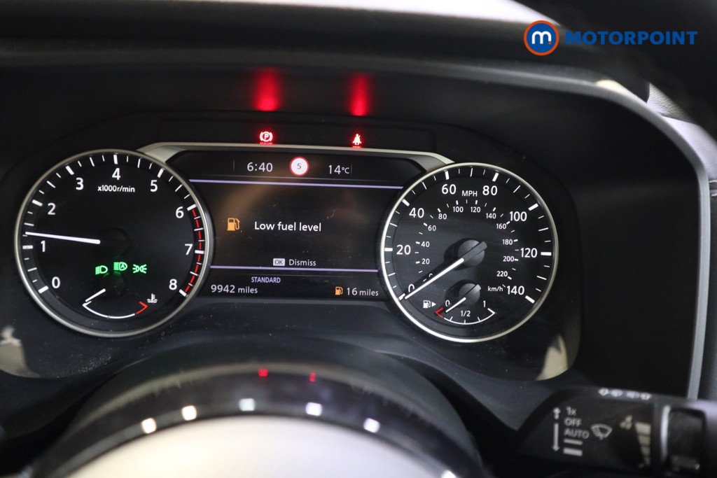 Nissan Qashqai Acenta Premium Manual Petrol SUV - Stock Number (1532410) - 5th supplementary image