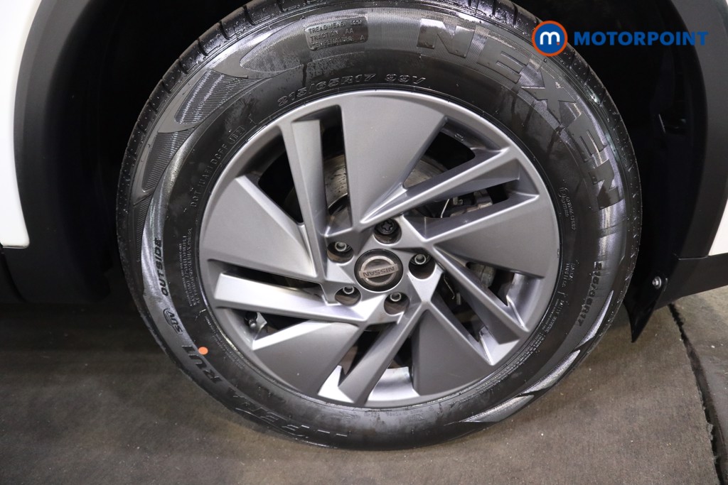 Nissan Qashqai Acenta Premium Manual Petrol SUV - Stock Number (1532410) - 15th supplementary image