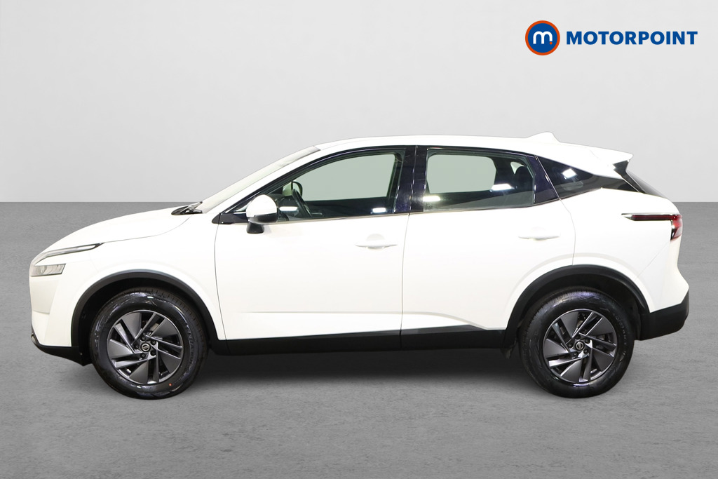 Nissan Qashqai Acenta Premium Manual Petrol SUV - Stock Number (1532410) - Passenger side
