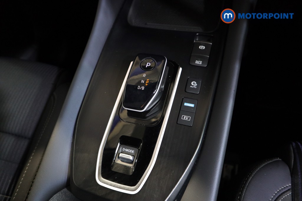 Nissan Qashqai Tekna Automatic Petrol-Electric Hybrid SUV - Stock Number (1532489) - 8th supplementary image