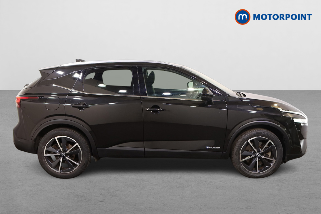 Nissan Qashqai Tekna Automatic Petrol-Electric Hybrid SUV - Stock Number (1532489) - Drivers side