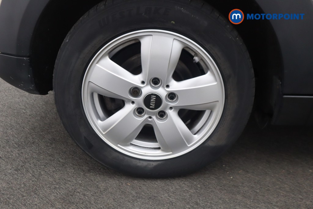 Mini Hatchback Cooper Classic Manual Petrol Hatchback - Stock Number (1533098) - 17th supplementary image
