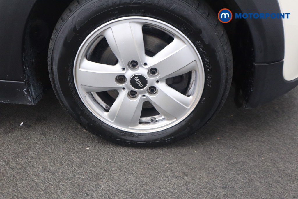 Mini Hatchback Cooper Classic Manual Petrol Hatchback - Stock Number (1533098) - 18th supplementary image
