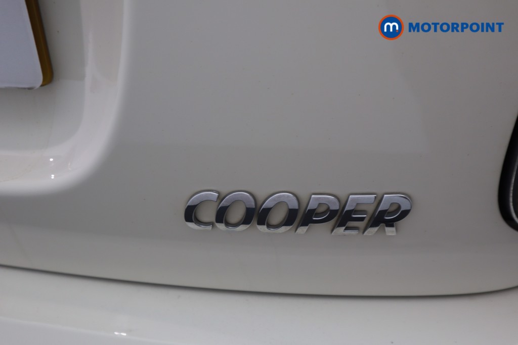 Mini Hatchback Cooper Classic Manual Petrol Hatchback - Stock Number (1533098) - 23rd supplementary image