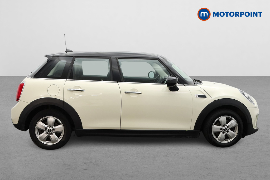 Mini Hatchback Cooper Classic Manual Petrol Hatchback - Stock Number (1533098) - Drivers side