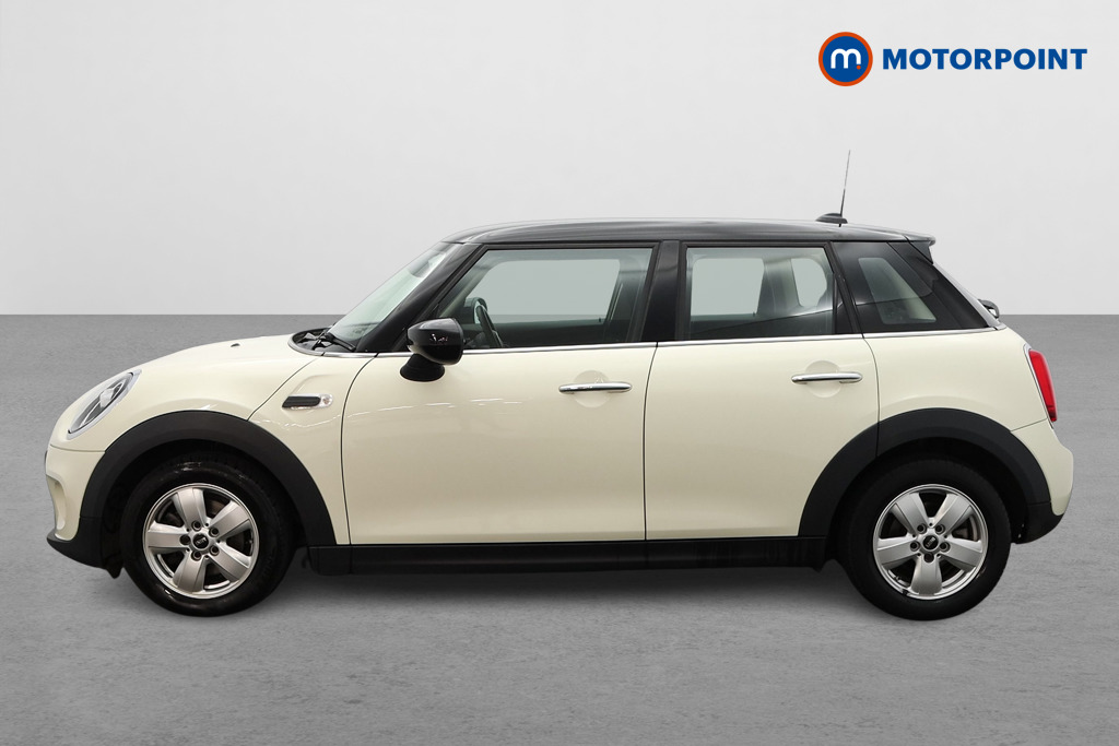 Mini Hatchback Cooper Classic Manual Petrol Hatchback - Stock Number (1533098) - Passenger side