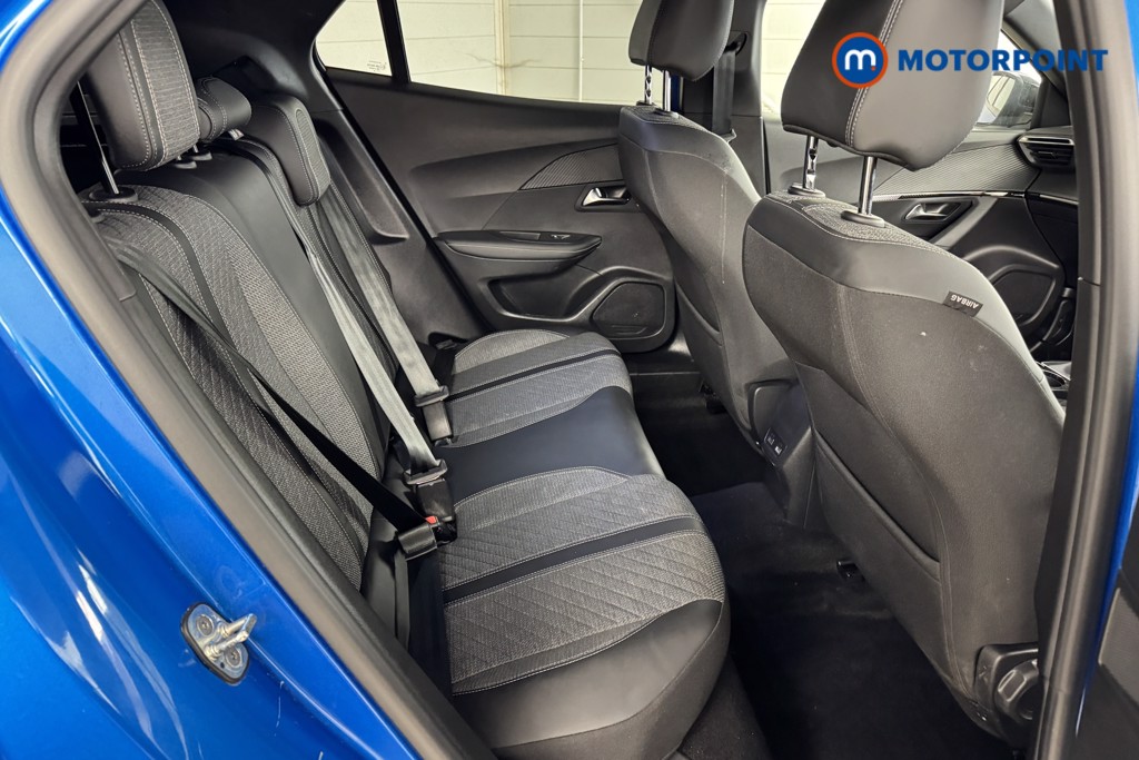 Peugeot 2008 Allure Manual Petrol SUV - Stock Number (1533996) - 4th supplementary image