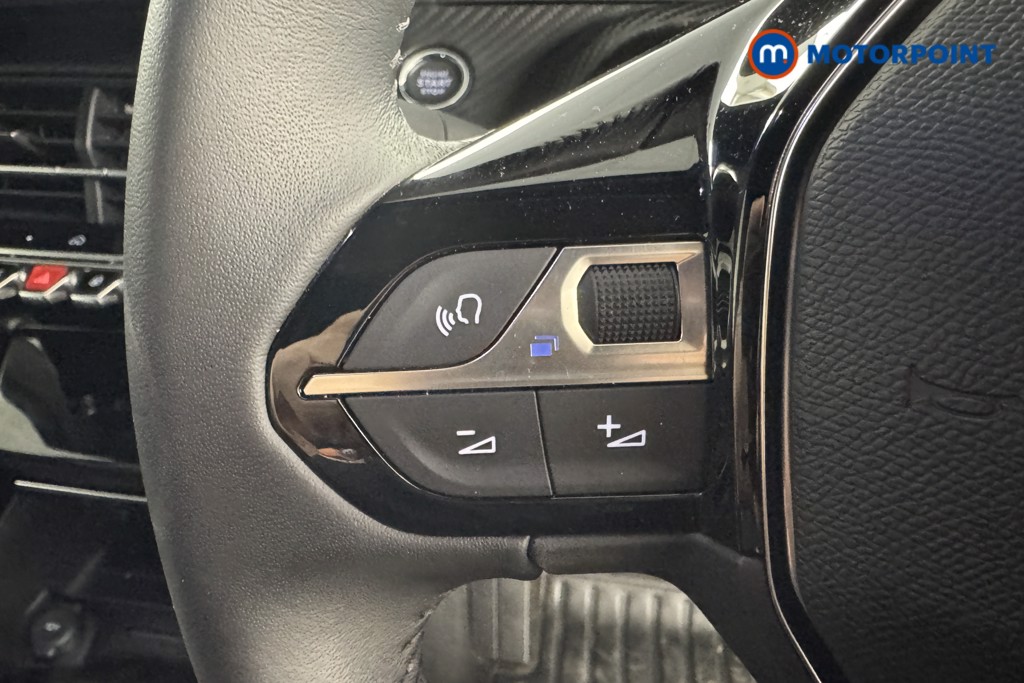 Peugeot 2008 Allure Manual Petrol SUV - Stock Number (1533996) - 12th supplementary image