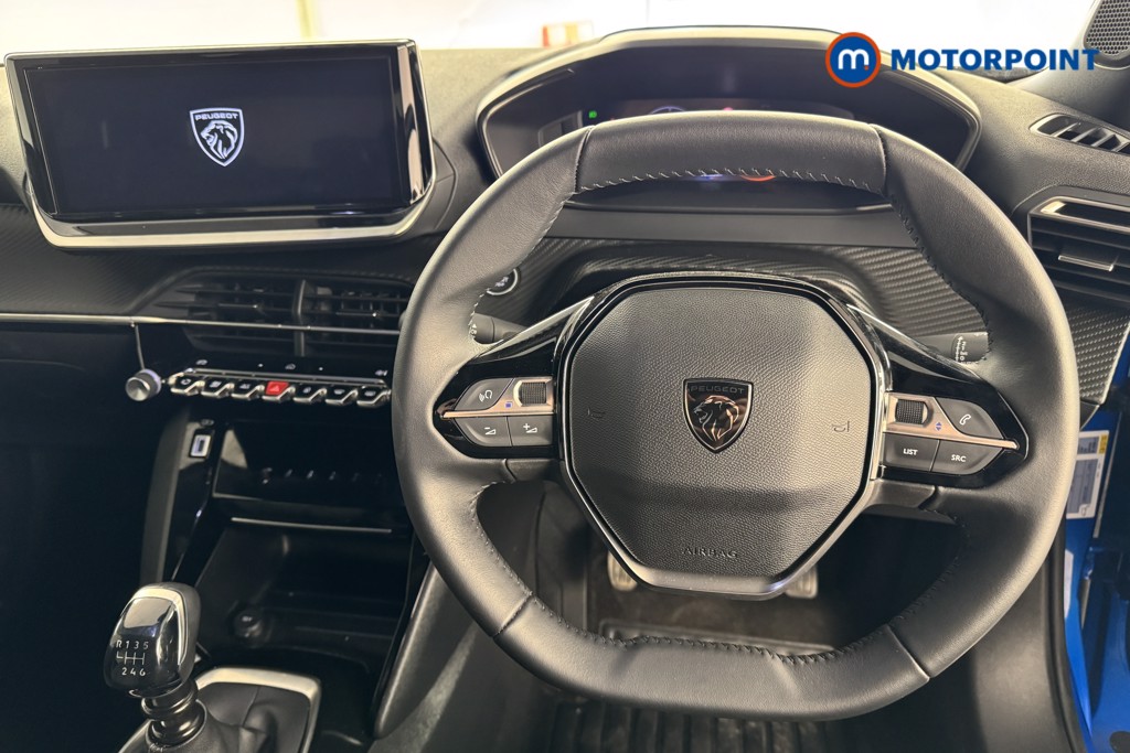 Peugeot 2008 Allure Manual Petrol SUV - Stock Number (1533996) - 1st supplementary image