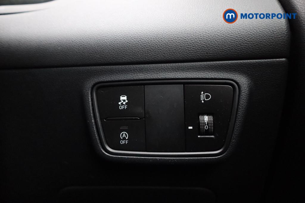Hyundai Tucson Se Connect Manual Petrol SUV - Stock Number (1534233) - 17th supplementary image