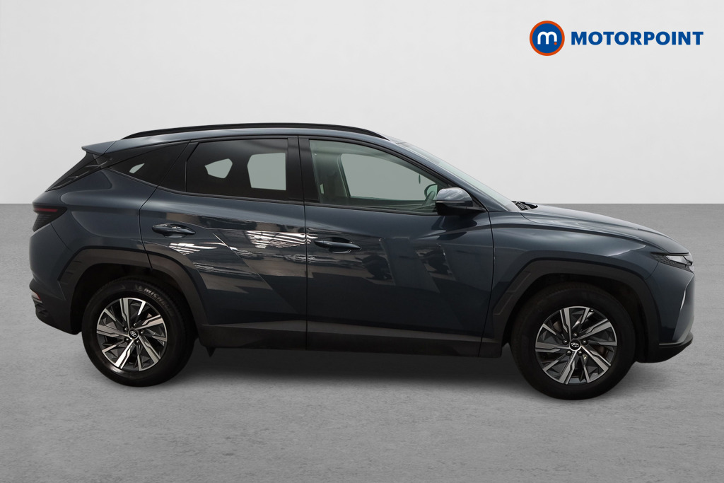 Hyundai Tucson Se Connect Manual Petrol SUV - Stock Number (1534233) - Drivers side