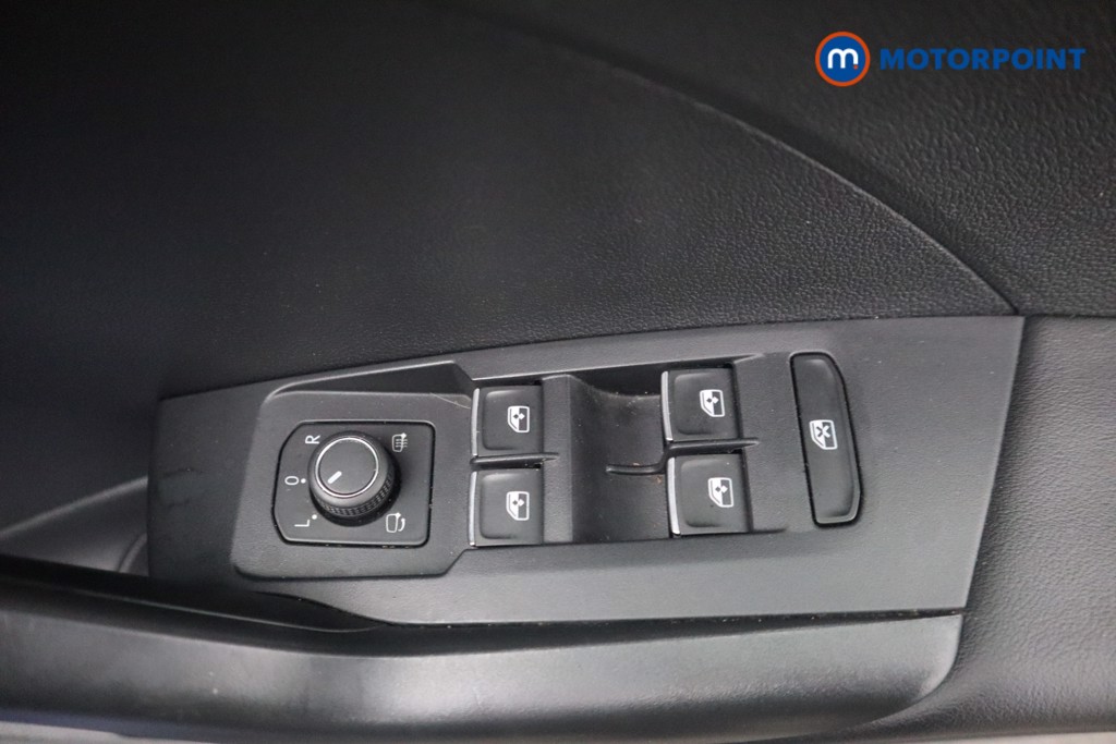 Volkswagen T-Cross SEL Manual Petrol SUV - Stock Number (1534466) - 19th supplementary image