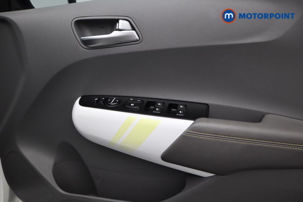KIA Picanto X-Line S Manual Petrol Hatchback - Stock Number (1536375) - 18th supplementary image