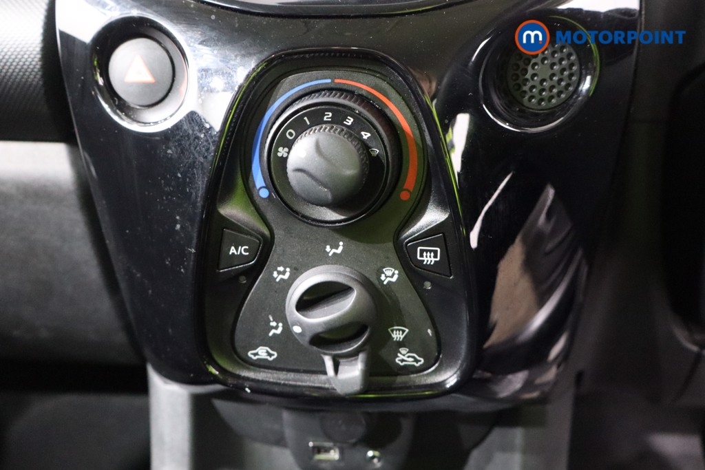 Citroen C1 Shine Manual Petrol Hatchback - Stock Number (1537705) - 13th supplementary image