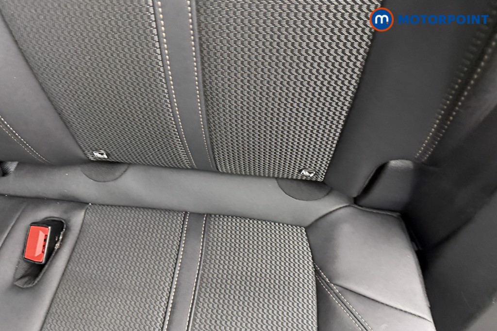 Peugeot 3008 GT Automatic Petrol SUV - Stock Number (1539689) - 24th supplementary image