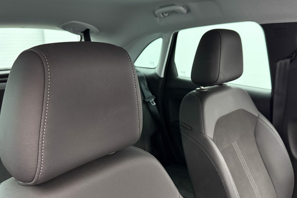 Vauxhall Crossland Ultimate Automatic Petrol SUV - Stock Number (1539890) - 18th supplementary image