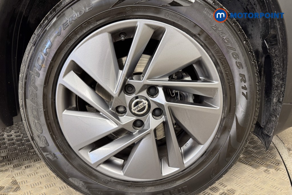 Nissan Qashqai Acenta Premium Manual Petrol SUV - Stock Number (1540071) - 21st supplementary image