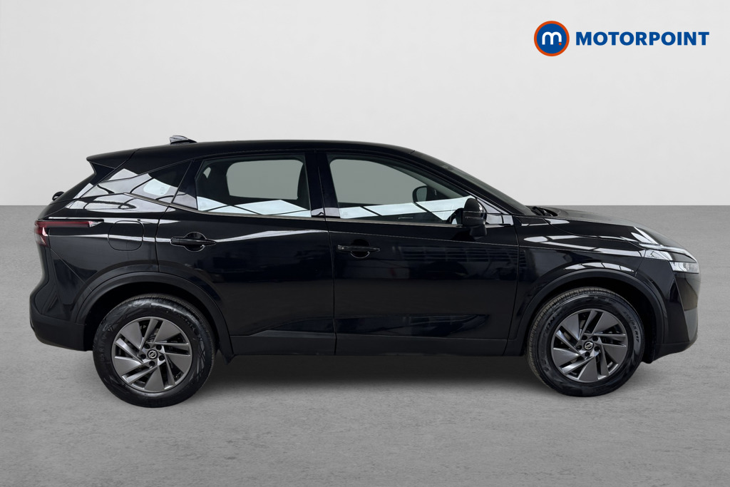 Nissan Qashqai Acenta Premium Manual Petrol SUV - Stock Number (1540071) - Drivers side