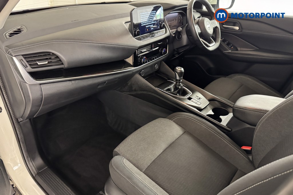 Nissan Qashqai N-Connecta Manual Petrol SUV - Stock Number (1540084) - 8th supplementary image